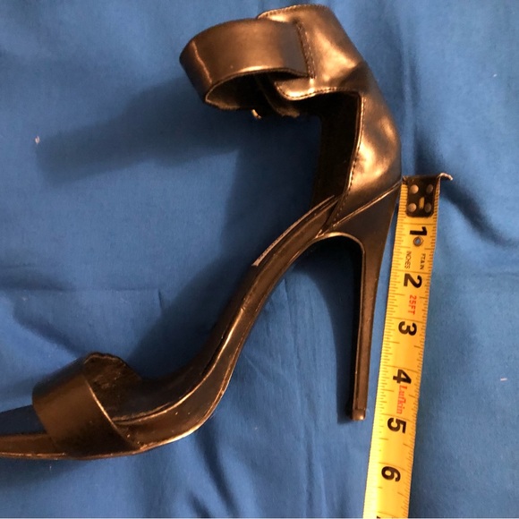Steve Madden heels - Picture 8 of 8